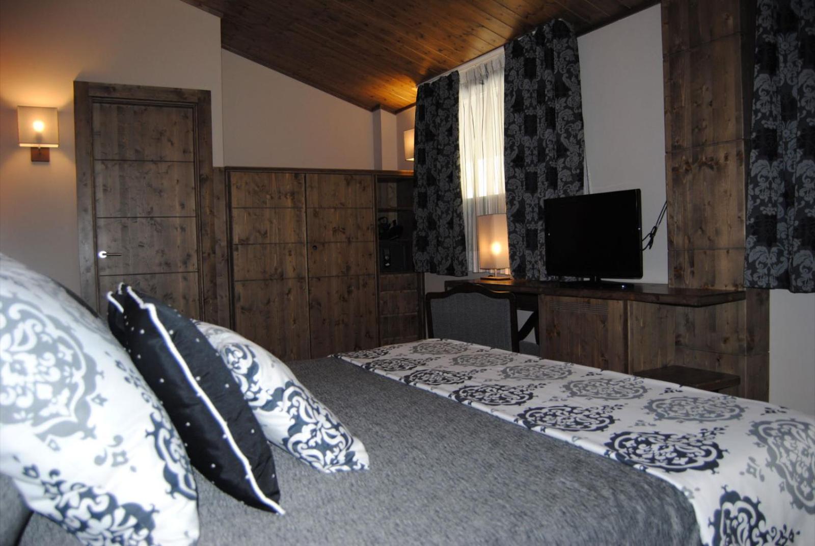 Santa Bárbara Hotel Sant Corneli Kültér fotó